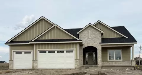 1803 NE Frisk Dr, Ankeny, IA 50021