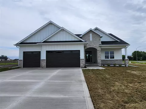 1803 NE Frisk Dr, Ankeny, IA 50021