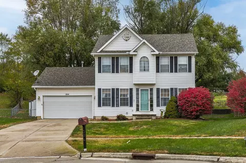 304 E 14th Pl, Indianola, IA 50125