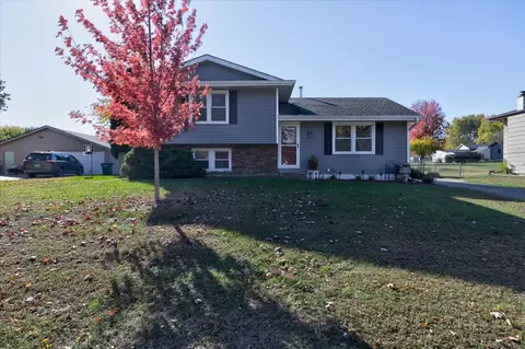 1208 Bel Aire Rd, Polk City, IA 50226