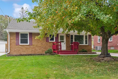 3901 54th St, Des Moines, IA 50310