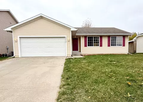 4812 NE Michael Dr, Ankeny, IA 50021