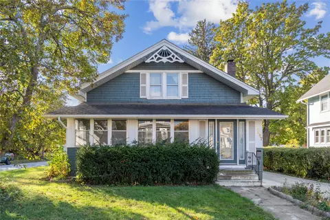 1457 Guthrie Ave, Des Moines, IA 50316