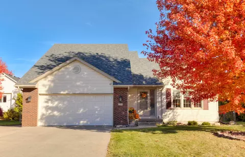 704 SE Chaparal Dr, Ankeny, IA 50021