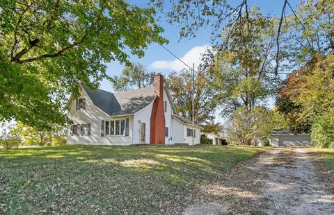 1559 135th Pl, Knoxville, IA 50138