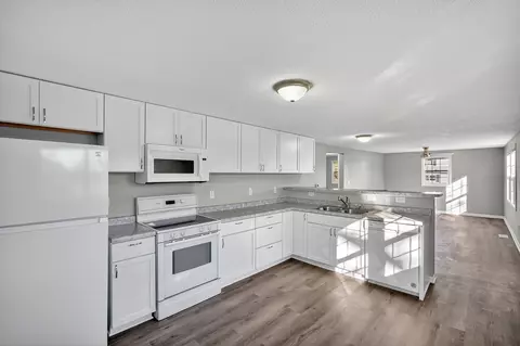 101 Lincoln St, Yale, IA 50277