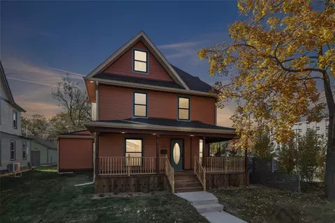 1136 26th St, Des Moines, IA 50311