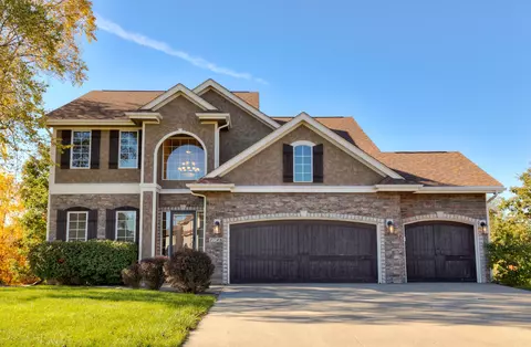 1746 Driftwood Dr SW, Altoona, IA 50009
