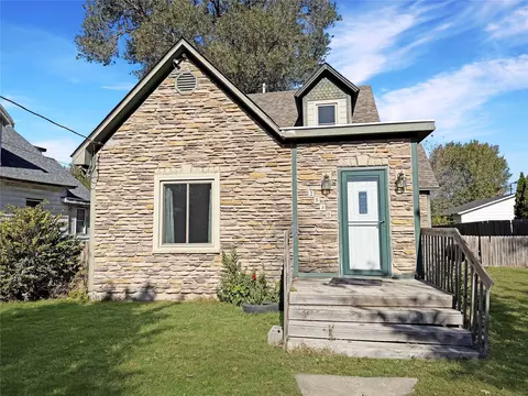 2540 Logan Ave, Des Moines, IA 50317