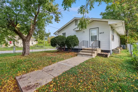 1457 17th St, Des Moines, IA 50314