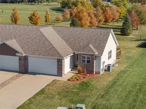 1002 Northpark Blvd, Huxley, IA 50124