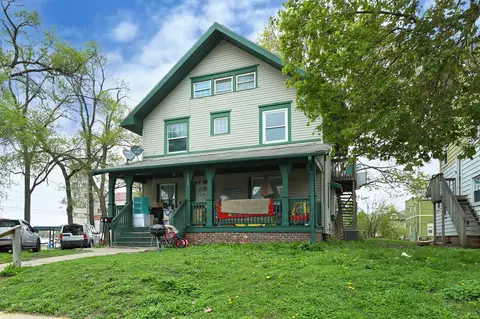 1175 21st St, Des Moines, IA 50311