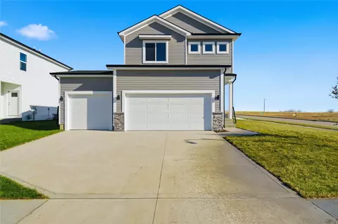 4227 5th Ave SW, Altoona, IA 50009