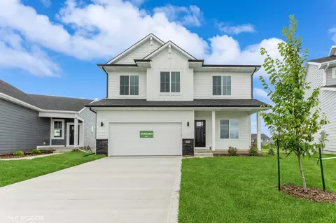 495 NW Independence Cir, Waukee, IA 50263