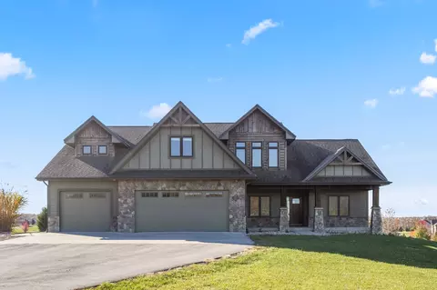 24964 288th Trl, Adel, IA 50003