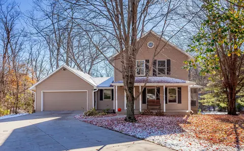 601 Chelsea Ct, Ames, IA 50014