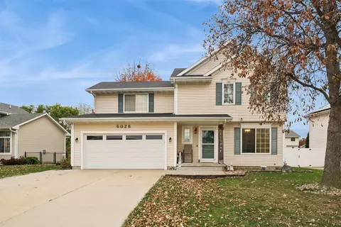 6028 NW 49th St, Johnston, IA 50131