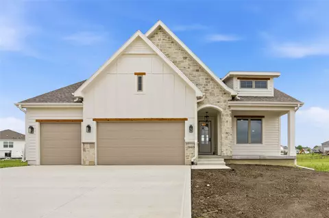 2603 10th Ave SE, Altoona, IA 50009