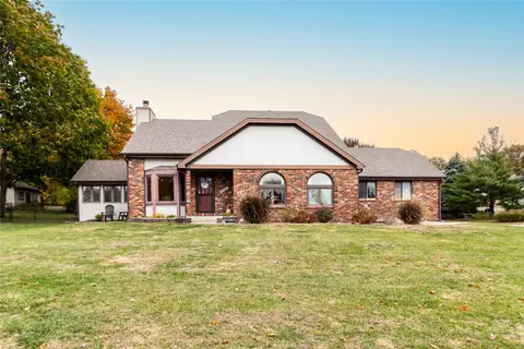 4801 NW 66th Ave, Johnston, IA 50131