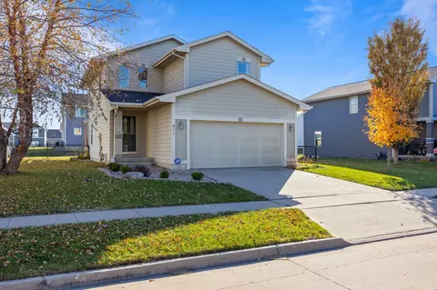 817 35th St SW, Bondurant, IA 50035