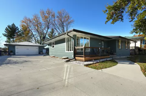 1635 E Virginia Ave, Des Moines, IA 50320