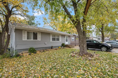 5814 SW 3rd St, Des Moines, IA 50315