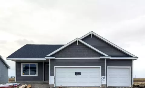 1212 Featherstone Ave NE, Bondurant, IA 50035