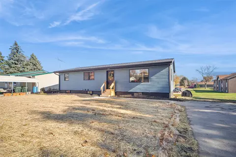 213 Davenport Ave, Baxter, IA 50028