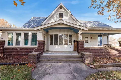 900 E Salem Ave, Indianola, IA 50125