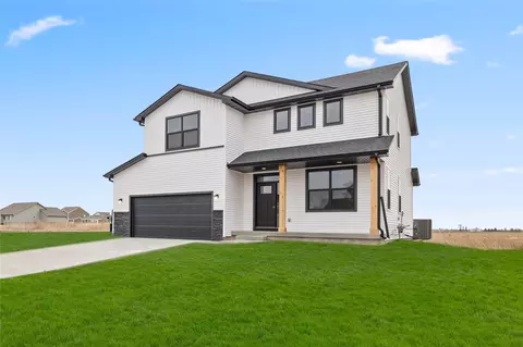1355 Cedar St, Waukee, IA 50263