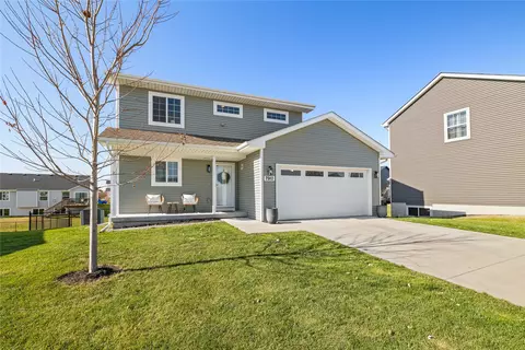 7910 SE 1st Ct, Des Moines, IA 50320