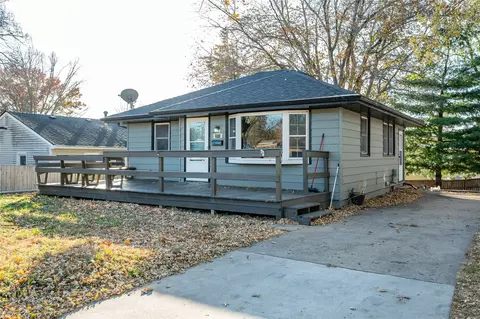 2930 SE 7th St, Des Moines, IA 50315