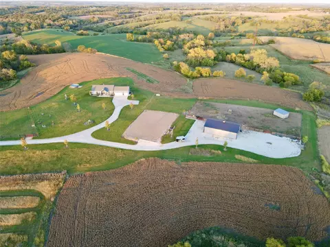 1930 Upland Trl, Prole, IA 50229