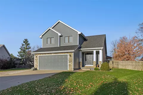 729 11th St SE, Altoona, IA 50009