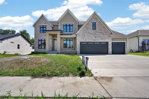 930 Harrington Way, Waukee, IA 50263
