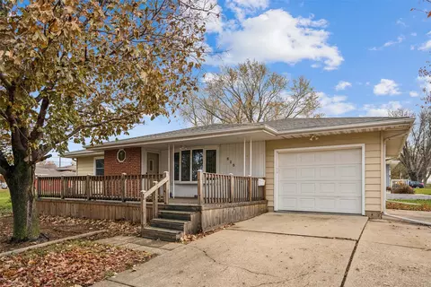 525 SW Westview Dr, Ankeny, IA 50023