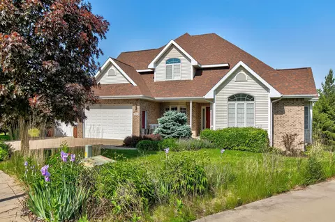 913 W 18th St S, Newton, IA 50208
