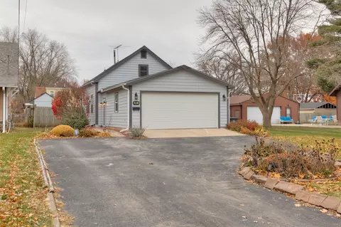 931 Rose Ave, Des Moines, IA 50315