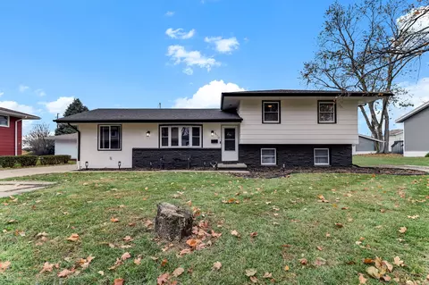 510 SW Franklin Dr, Ankeny, IA 50023