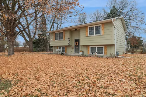 1008 N 8th Ave E, Newton, IA 50208