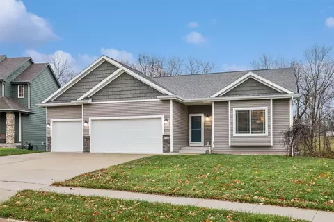 5205 SE 27th St, Des Moines, IA 50320