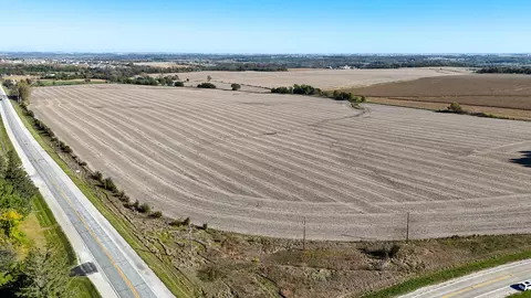 3223 N Ave, Adel, IA 50003