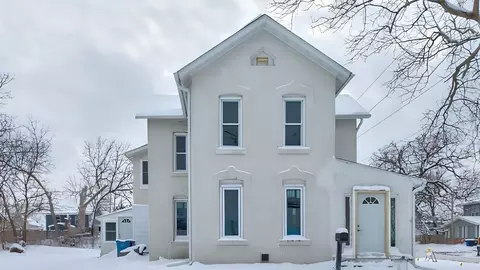 1440 21st St, Des Moines, IA 50311