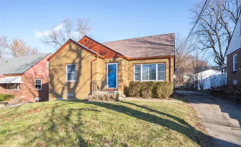 1243 Merle Hay Rd, Des Moines, IA 50311