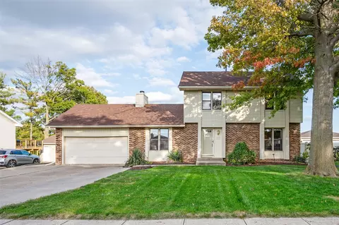 227 S Hickory Blvd, Pleasant Hill, IA 50327