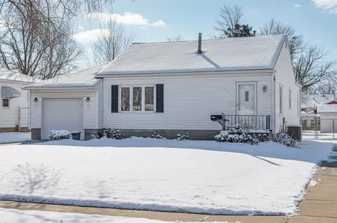 1128 Garst Ave, Boone, IA 50036