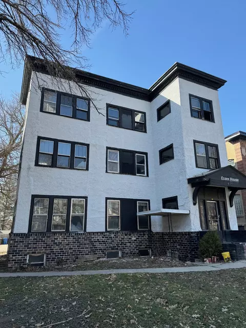 672 19th St, Des Moines, IA 50314