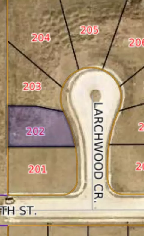 3710 Larchwood Cir, Spirit Lake, IA 51360