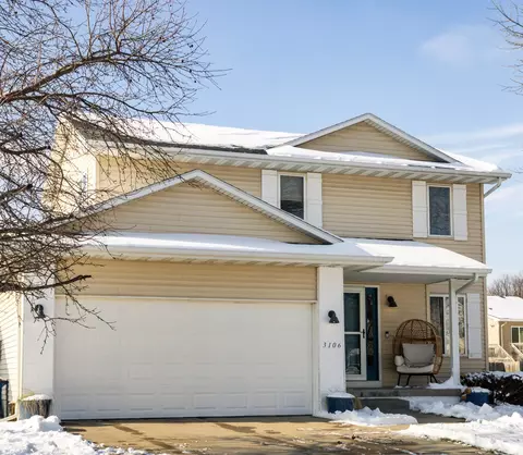 3106 SE Cherry Blossom Dr, Ankeny, IA 50021