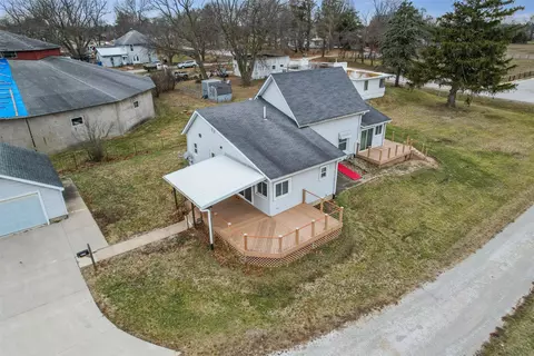 1024 W Summit St, Winterset, IA 50273